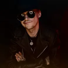 Listen to JOHNMVXX, watch music videos, read bio, see tour dates & more!