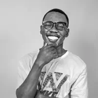 Escucha a undefined, mira videos musicales, lee su biografía, consulta las fechas de las gira y más.