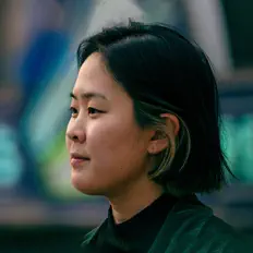 Ouça Claire Zhang, assista a videoclipes, leia a biografia, veja as datas das turnês e mais!