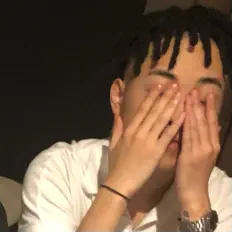 收听 YVNTOMI、观看音乐视频、阅读小传、查看巡演日期等 ！