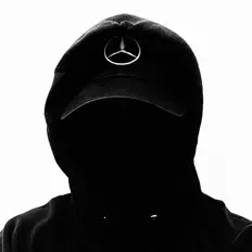 SHU을(를) 듣고, 뮤직 비디오를 보고, 약력을 읽고, 투어 일정 등을 확인하세요!