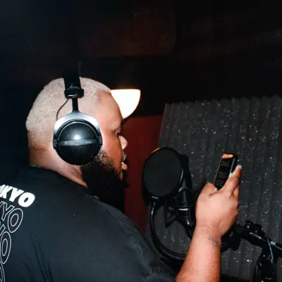 Listen to BLOE, watch music videos, read bio, see tour dates & more!
