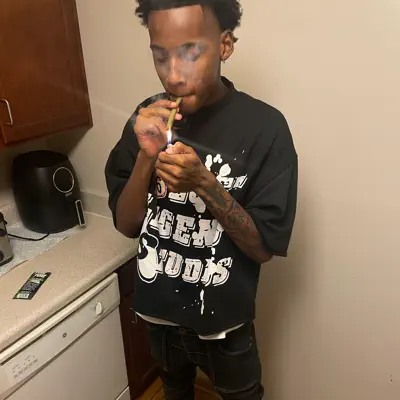 Listen to LilHuncho Djay, watch music videos, read bio, see tour dates & more!