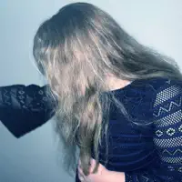 Escucha a undefined, mira vídeos musicales, lee la biografía, consulta fechas de giras y mucho más.