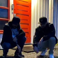 收听 undefined、观看音乐视频、阅读小传、查看巡演日期等 ！