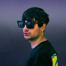Listen to Thomas Deil, watch music videos, read bio, see tour dates & more!