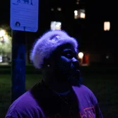 收听 Kwxd、观看音乐视频、阅读小传、查看巡演日期等 ！