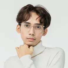 聆聽 SAMI、觀看音樂影片、閱讀小傳、查看巡演日期等！