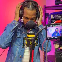 Escucha a undefined, mira videos musicales, lee su biografía, consulta las fechas de las gira y más.