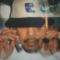 Hör dir 7AWERA an, schau dir Musikvideos an, lies die Biografie, finde Tourdaten und mehr!