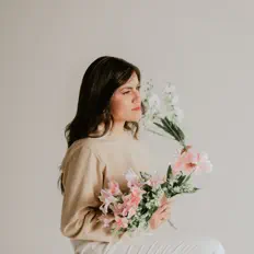 Listen to Ana Bolivar, watch music videos, read bio, see tour dates & more!
