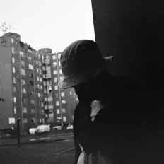 Poslechněte si interpreta Blocage, sledujte hudební videa, přečtěte si životopis, podívejte se na data turné a další informace.