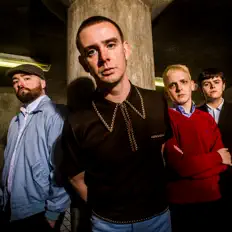 The Spitfiresを聴いたり、ミュージックビデオを鑑賞したり、経歴やツアー日程などを確認したりしましょう！