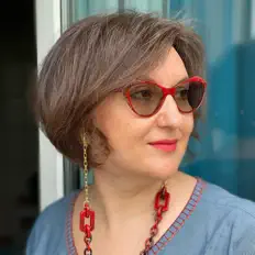 Posłuchaj wykonawcy Natalia Faustova, obejrzyj teledyski, przeczytaj biografię, zobacz daty tras koncertowych i nie tylko!