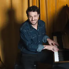 Listen to Walter Ricci, watch music videos, read bio, see tour dates & more!