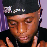 收听 undefined、观看音乐视频、阅读小传、查看巡演日期等 ！