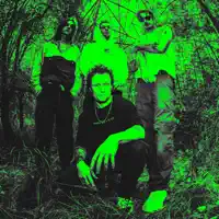 Écoutez undefined, regardez des vidéoclips, lisez la biographie, consultez les dates de tournée et plus encore !