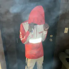 聆聽 XKFreeze、觀看音樂影片、閱讀小傳、查看巡演日期等！