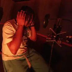 Listen to Dinero3x, watch music videos, read bio, see tour dates & more!