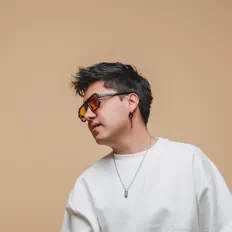 Ascolta Pablo Dazán, guarda video musicali, leggi la biografia, vedi le date del tour & altro!