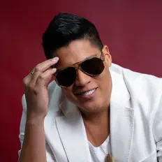 Listen to Rafa Pérez, watch music videos, read bio, see tour dates & more!