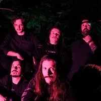 Dengarkan undefined, tonton video musik, baca bio, lihat tanggal tur & lainnya!