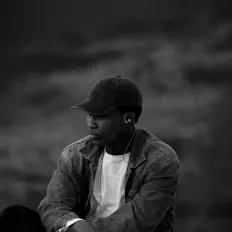 Sam Brio dinle, müzik videolarını izle, biyografisini oku, tur tarihlerini ve daha fazlasını gör!