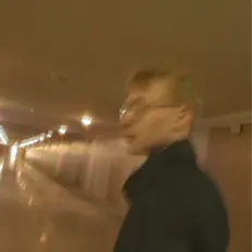 Ouça anjffalun, assista a videoclipes, leia a biografia, veja as datas das turnês e mais!