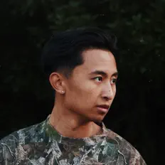 Poslechněte si interpreta Justin Tempo, sledujte hudební videa, přečtěte si životopis, podívejte se na data turné a další informace.