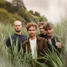 Ouve Slinky Malinky, vê vídeos de música, lê a biografia, vê as datas da digressão e muito mais!