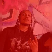 收听 undefined、观看音乐视频、阅读小传、查看巡演日期等 ！