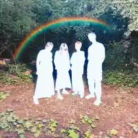 Hör dir undefined an, schau dir Musikvideos an, lies die Biografie, finde Tourdaten und mehr!
