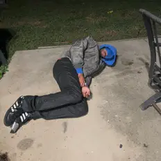 AliDubey सुनें, म्यूज़िक वीडियो देखें, बायो पढ़ें, दौरे की तारीखें और बहुत कुछ देखें!