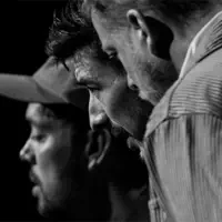 Ascolta undefined, guarda video musicali, leggi la biografia, vedi le date del tour & altro!