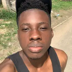 Ouve Nazaro, vê vídeos de música, lê a biografia, vê as datas da digressão e muito mais!