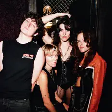 Poslechněte si interpreta Pig Milk, sledujte hudební videa, přečtěte si životopis, podívejte se na data turné a další informace.