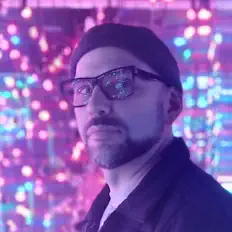 Hör dir Mister Wise an, schau dir Musikvideos an, lies die Biografie, finde Tourdaten und mehr!