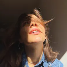 Listen to Betta Merlini, watch music videos, read bio, see tour dates & more!