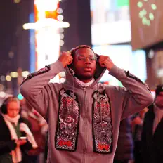 Listen to Webz, watch music videos, read bio, see tour dates & more!