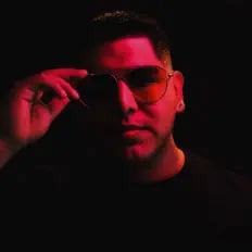 Listen to MAGÜ, watch music videos, read bio, see tour dates & more!