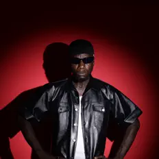 聆聽 Pope Dray、觀看音樂影片、閱讀小傳、查看巡演日期等！