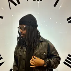 聆聽 Zel X、觀看音樂影片、閱讀小傳、查看巡演日期等！