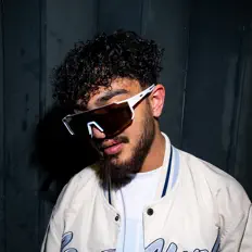 Ouve Prs-one, vê vídeos de música, lê a biografia, vê as datas da digressão e muito mais!