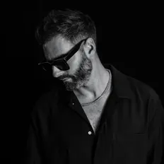 Florent Feltz을(를) 듣고, 뮤직 비디오를 보고, 약력을 읽고, 투어 일정 등을 확인하세요!