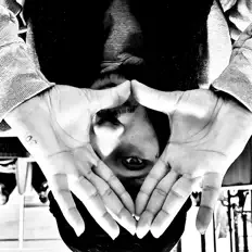 Posłuchaj wykonawcy Kxdd, obejrzyj teledyski, przeczytaj biografię, zobacz daty tras koncertowych i nie tylko!