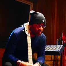 Listen to Nicolas ZImako, watch music videos, read bio, see tour dates & more!