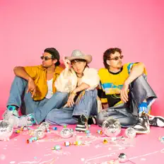 Ακούστε περιεχόμενο από Buttercats, παρακολουθήστε μουσικά βίντεο, διαβάστε το βιογραφικό, δείτε ημερομηνίες περιοδείας, και πολλά ακόμη!