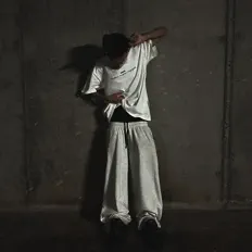 Listen to Kyuliar, watch music videos, read bio, see tour dates & more!