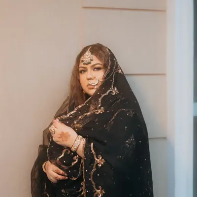 Listen to Annie Ahluwalia, watch music videos, read bio, see tour dates & more!