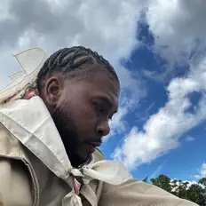 Ouça SwaggDaddy, assista a videoclipes, leia a biografia, veja as datas das turnês e mais!